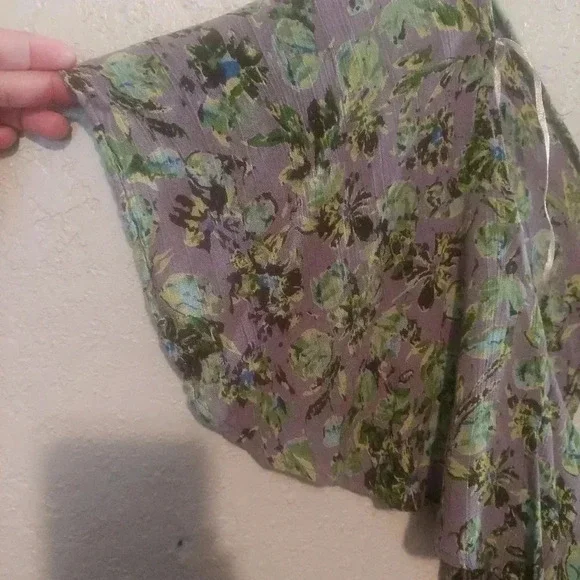 ANGIE Floral Boho Print Dress Size S Womens Flutter Sleeve Ruffle - Picture 7 of 9